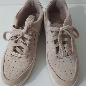 Nike air force 1 / pink suede